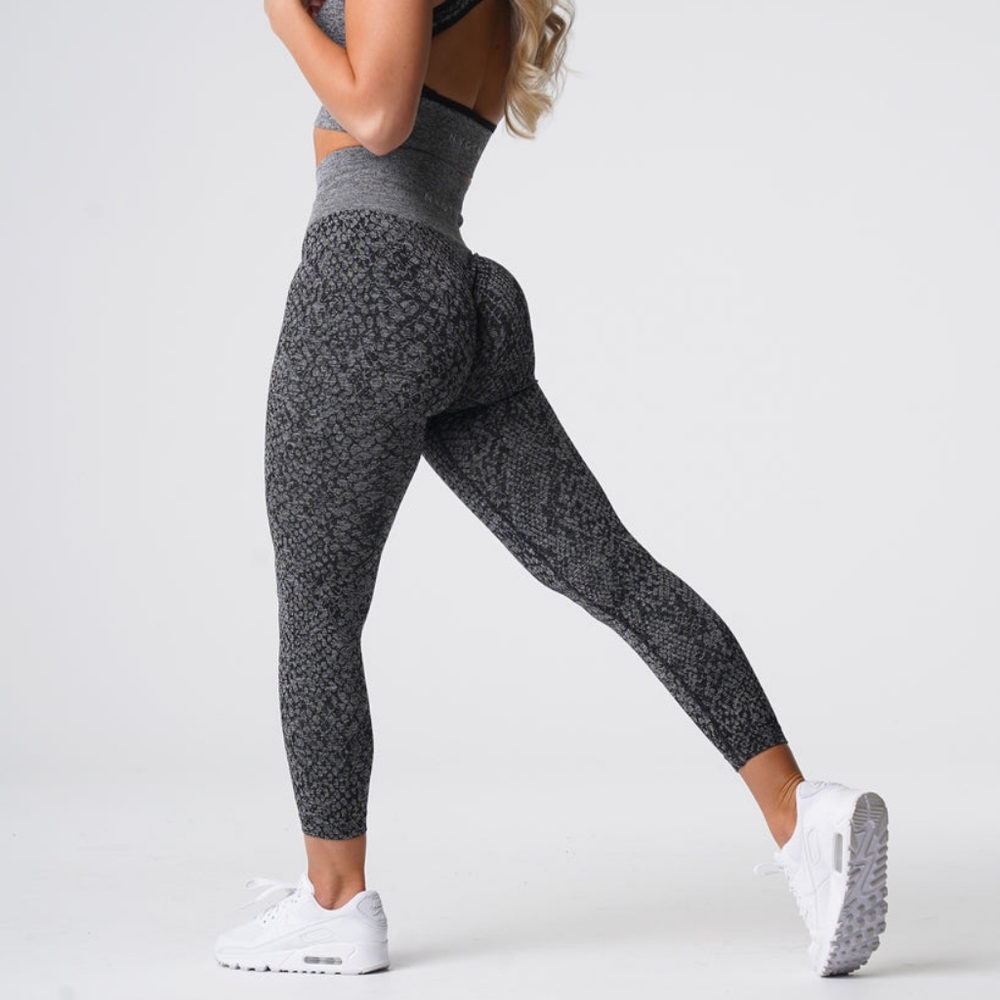 NVGTN Black Speckled Snakeskin Seamless Leggings, M